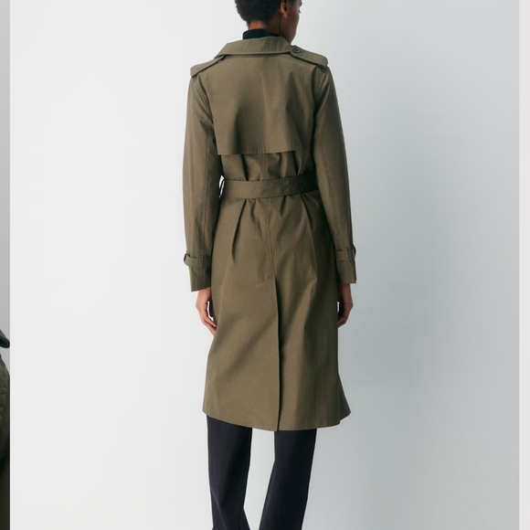 *NEW* Aritzia Khaki Double-Breasted Trench‎ Coat - Picture 3 of 15